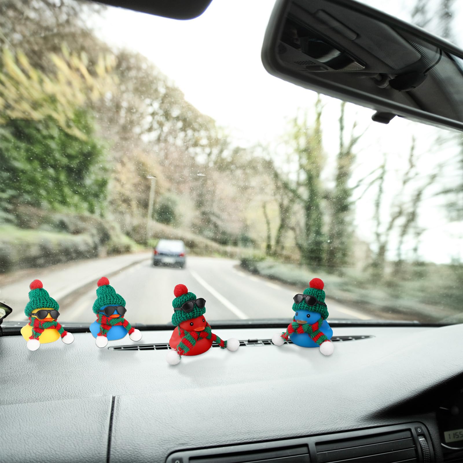 Libima 12 Christmas Rubber Ducks with Mini Hats, Scarves, Sunglasses – Glitter Bath Toys & Car Decor