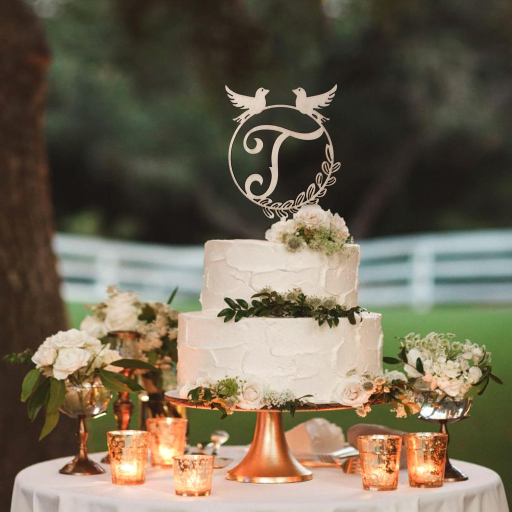 LINGTEER Wooden Letter T Cake Topper – 5.5 x 6.5 Inches for Birthday, Wedding, Anniversary Parties
