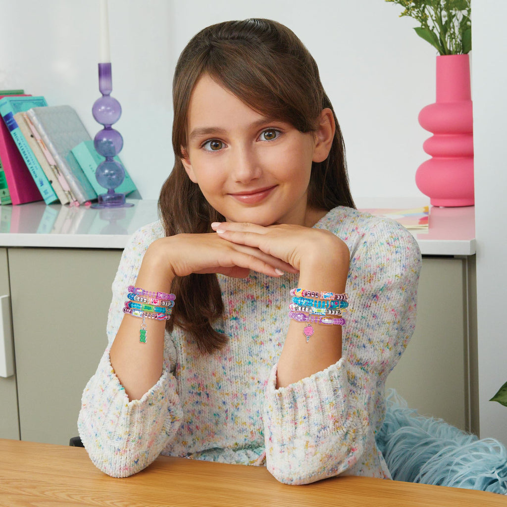 Make It Real Shrink Magic Candy Shop Bracelet Kit – 20 Bracelets, DIY Jewelry for Ages 8+