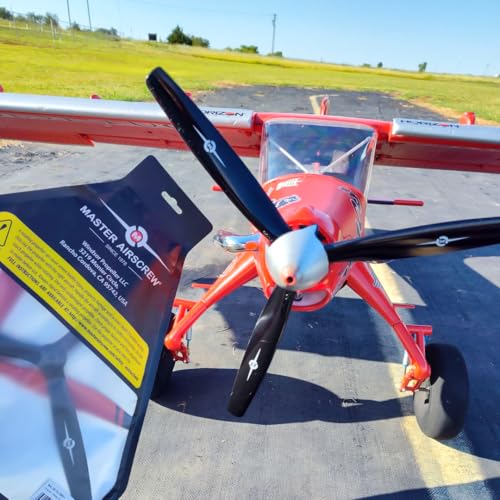 Master Airscrew 7x4 3-Blade RC Propeller (CCW) with Adapter Rings