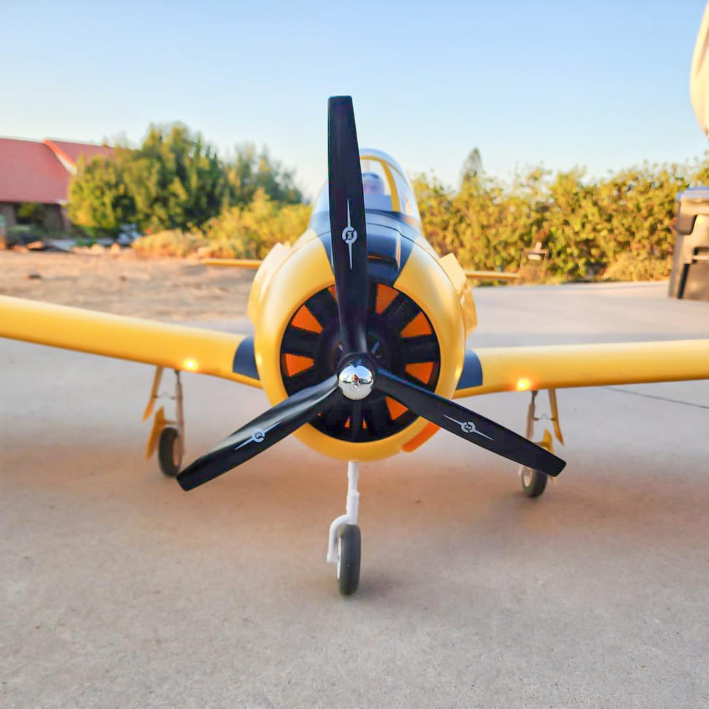 Master Airscrew 7x4 3-Blade RC Propeller (CCW) with Adapter Rings