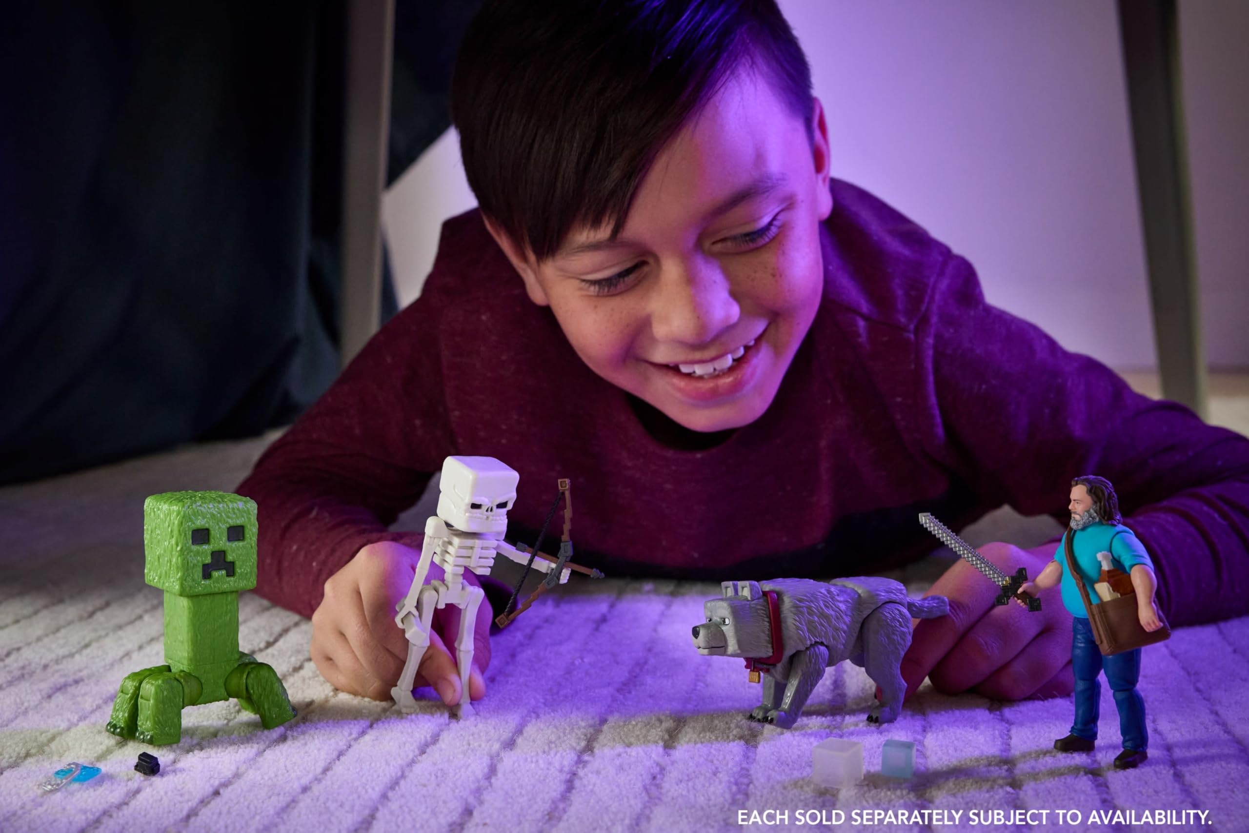 Mattel Minecraft Creeper Action Figure, 4-Inch Posable Collectible with Movie-Inspired Accessories