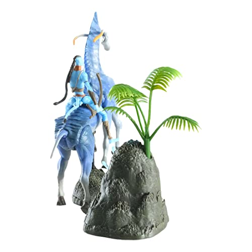 McFarlane Toys Avatar Tsu'tey & Direhorse Action Figure Set with Bioluminescent Effect