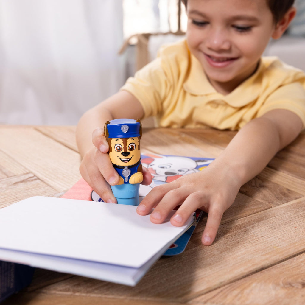 Melissa & Doug Sticker WOW! Chase PAW Patrol Sticker Stamper & 24-Page Activity Pad – 300 Stickers, FSC Certified