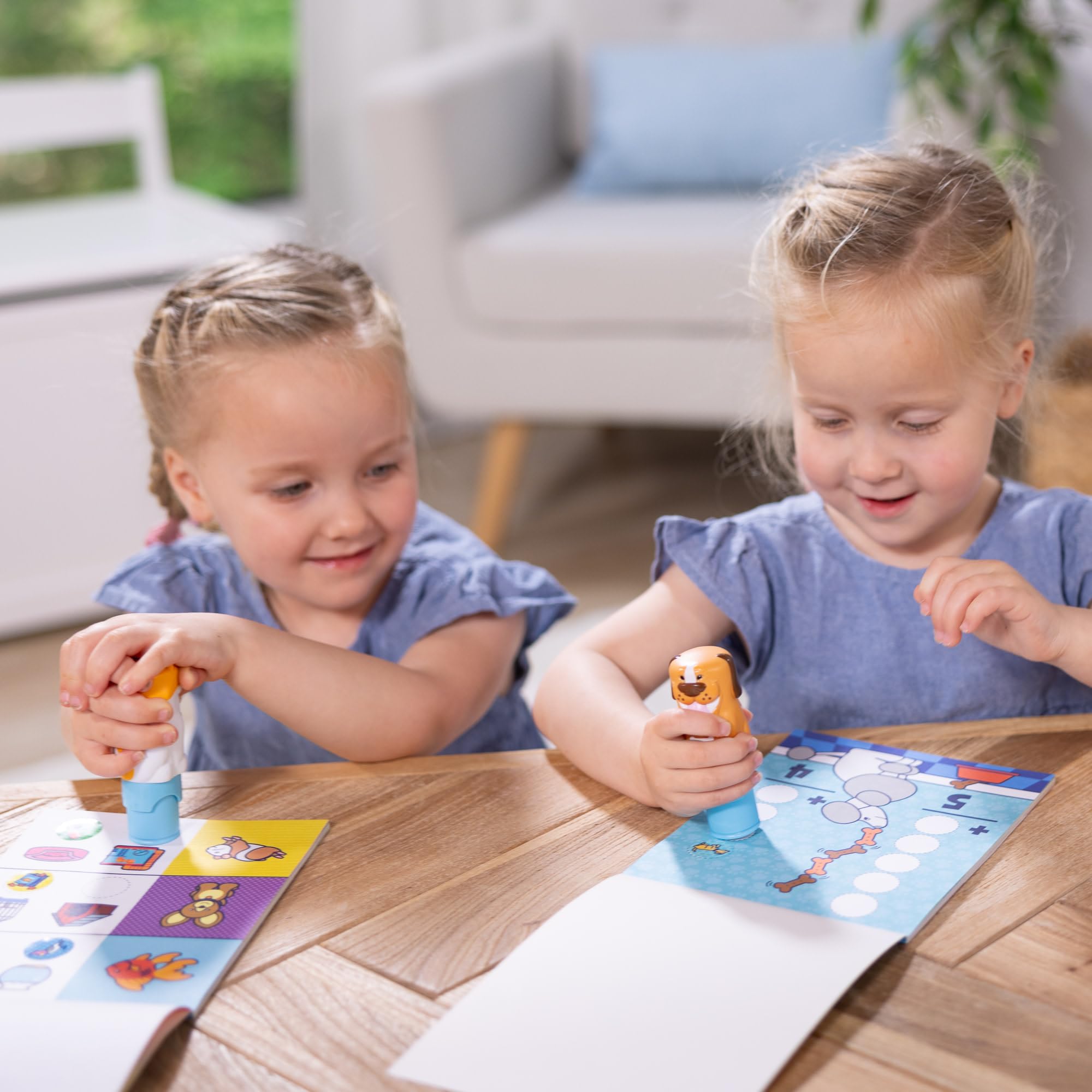 Melissa & Doug Sticker Wow! Pets Value Pack - Dog & Cat Stampers with 900 Stickers & Activity Pads