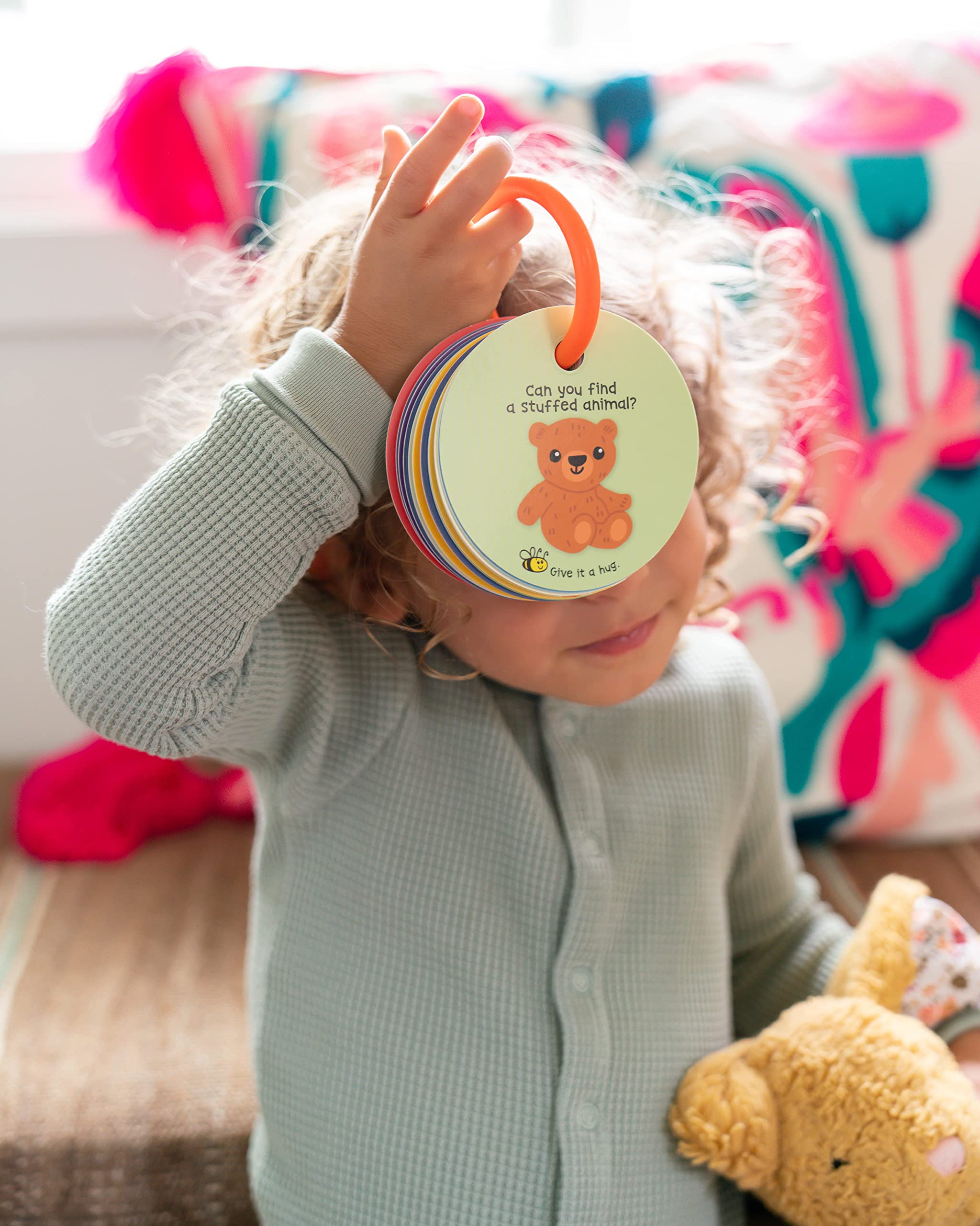 MOLLYBEE KIDS Toddler Scavenger Hunt Cards – Indoor Activity for Ages 2-3, 20 Double-Sided Cards on Reclosable Ring