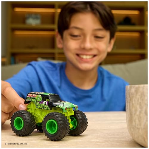 Monster Jam Smash & Bash Megalodon – 1:64 Die Cast Repairable Monster Truck for Kids Ages 3+