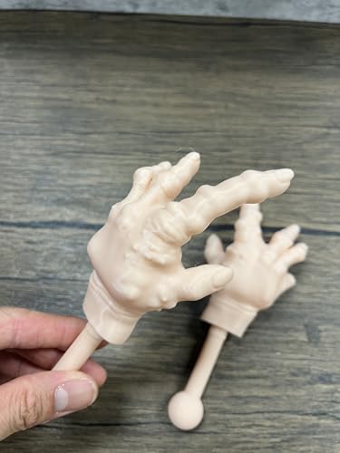 Munnygrubbers Tiny Hands with Sticks – Creepy Hand Puppet for Halloween Pranks & Social Media