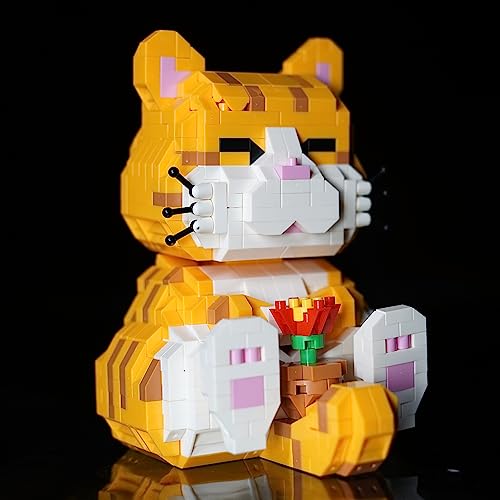 Myweyde Orange Cat Building Blocks – 834 Pieces Micro Building Set for Adults & Kids