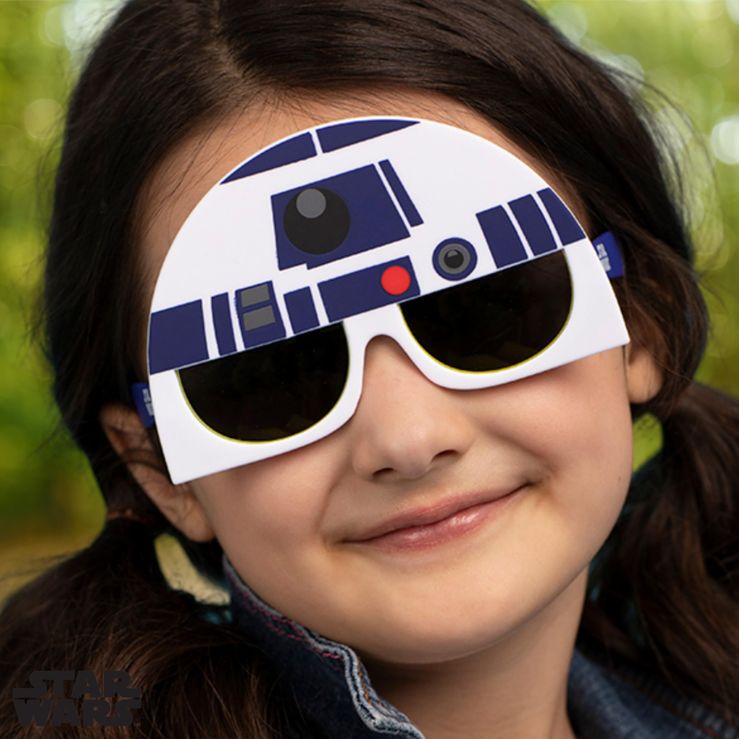 Official Star Wars Sunglasses: UV400 Protection, Lightweight Costume Accessory (Multiple Characters)