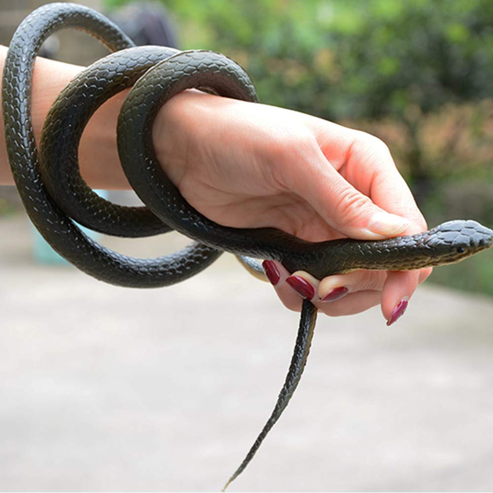 Outee 7-Pack Lifelike Rubber Snakes - 3 Sizes Up to 47.2 Inches - Fake Snake Props for Garden Deterrent, Pranks & Party Decor