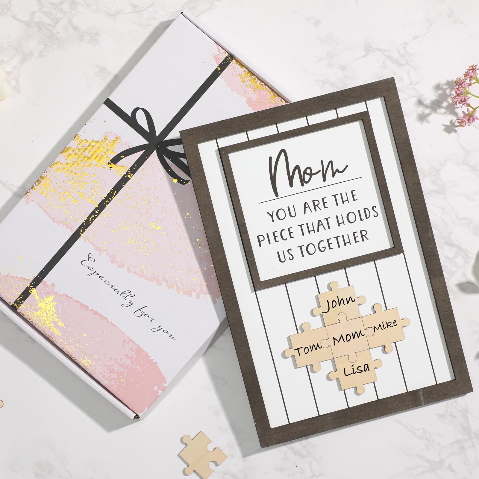 Personalized Mom Puzzle Sign – Custom Wood Wall Decor with Family Names, Mother's Day Gift