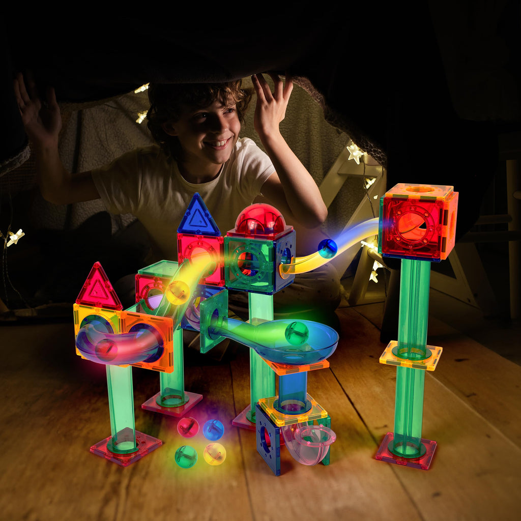 PicassoTiles 4-Pack Motion-Activated LED Marbles – Glow-in-the-Dark Translucent Balls for Marble Runs and Magnetic Tile Sets