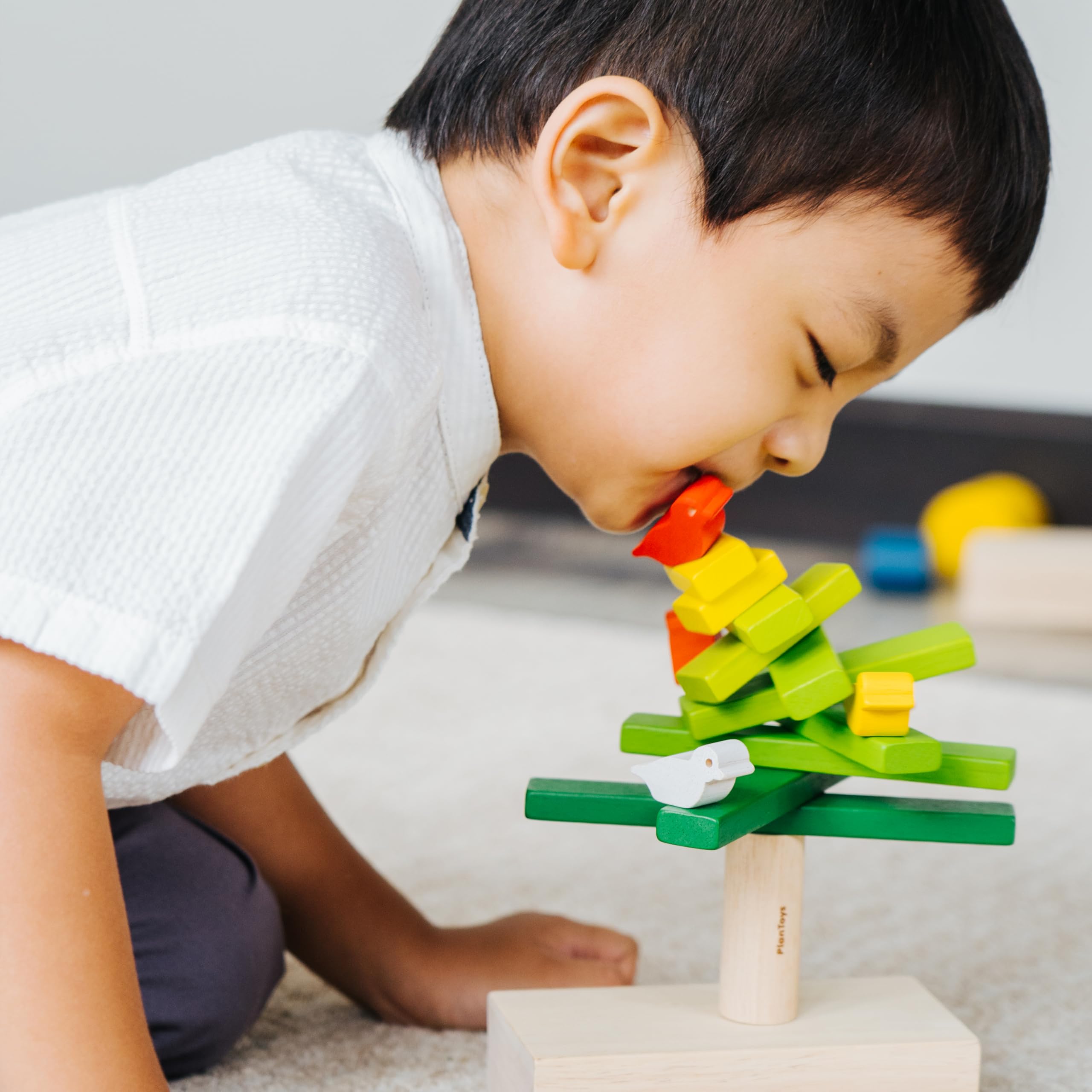 PlanToys Wooden Balancing Tree Game – Montessori Stacking Toy with Birds for Fine Motor Skills
