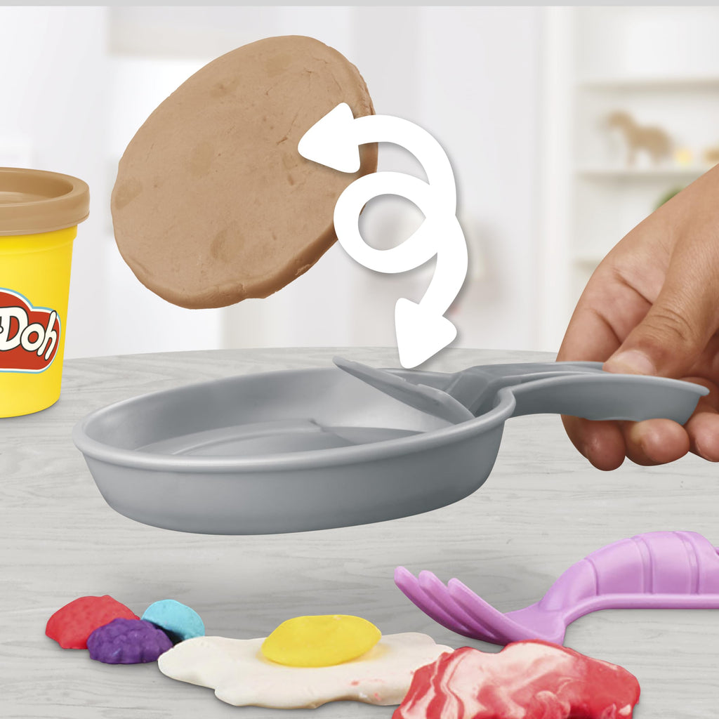 Play-Doh Flip 'n Pancakes Set – 14 Accessories, 8 Cans, Button-Operated Flipping Pan for Kids Ages 3+