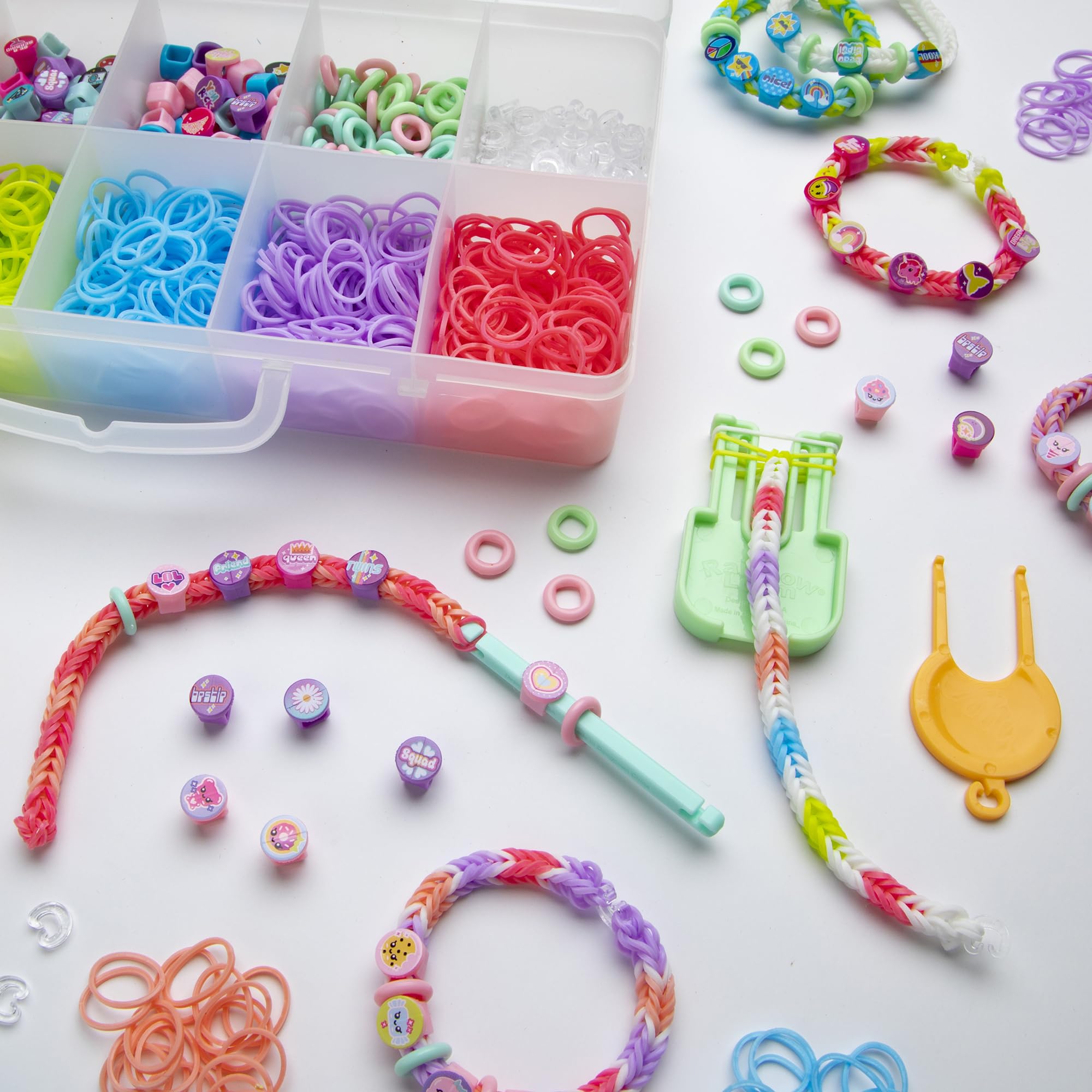 Rainbow Loom Beadmoji Mini Combo: Create Custom Bracelets with 1800 Bands & Themed Beads, Ages 7+