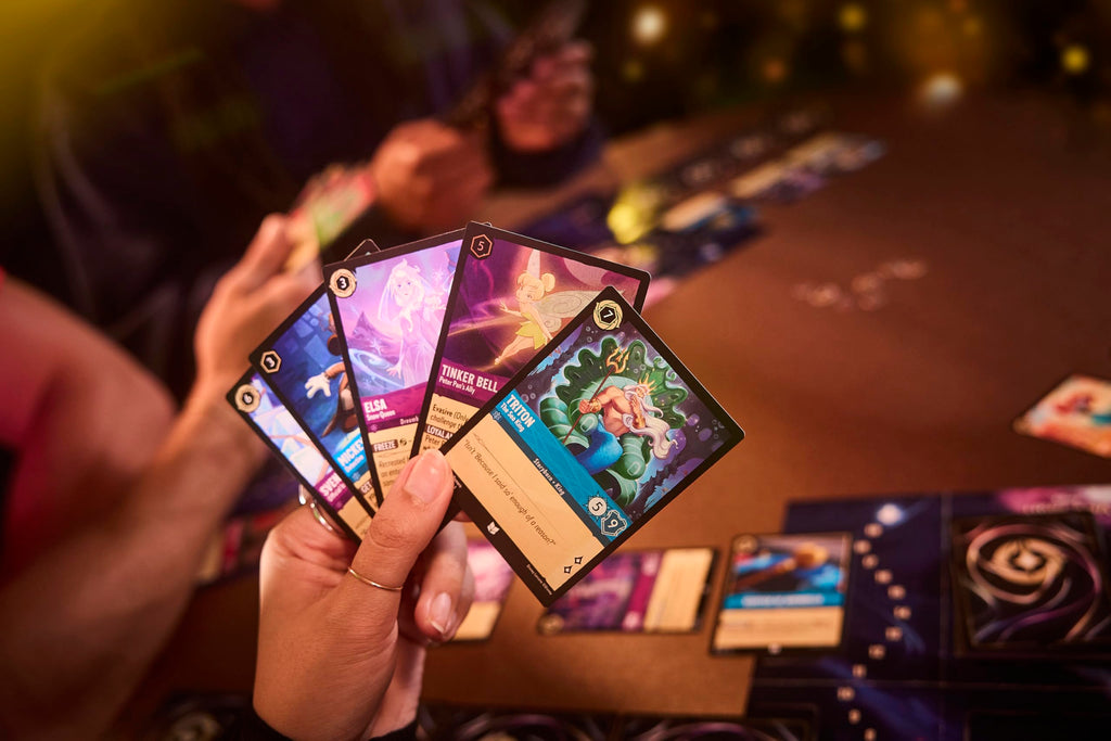 Ravensburger Disney Lorcana Rise of the Floodborn Booster Pack – 12 Cards with Random Foil