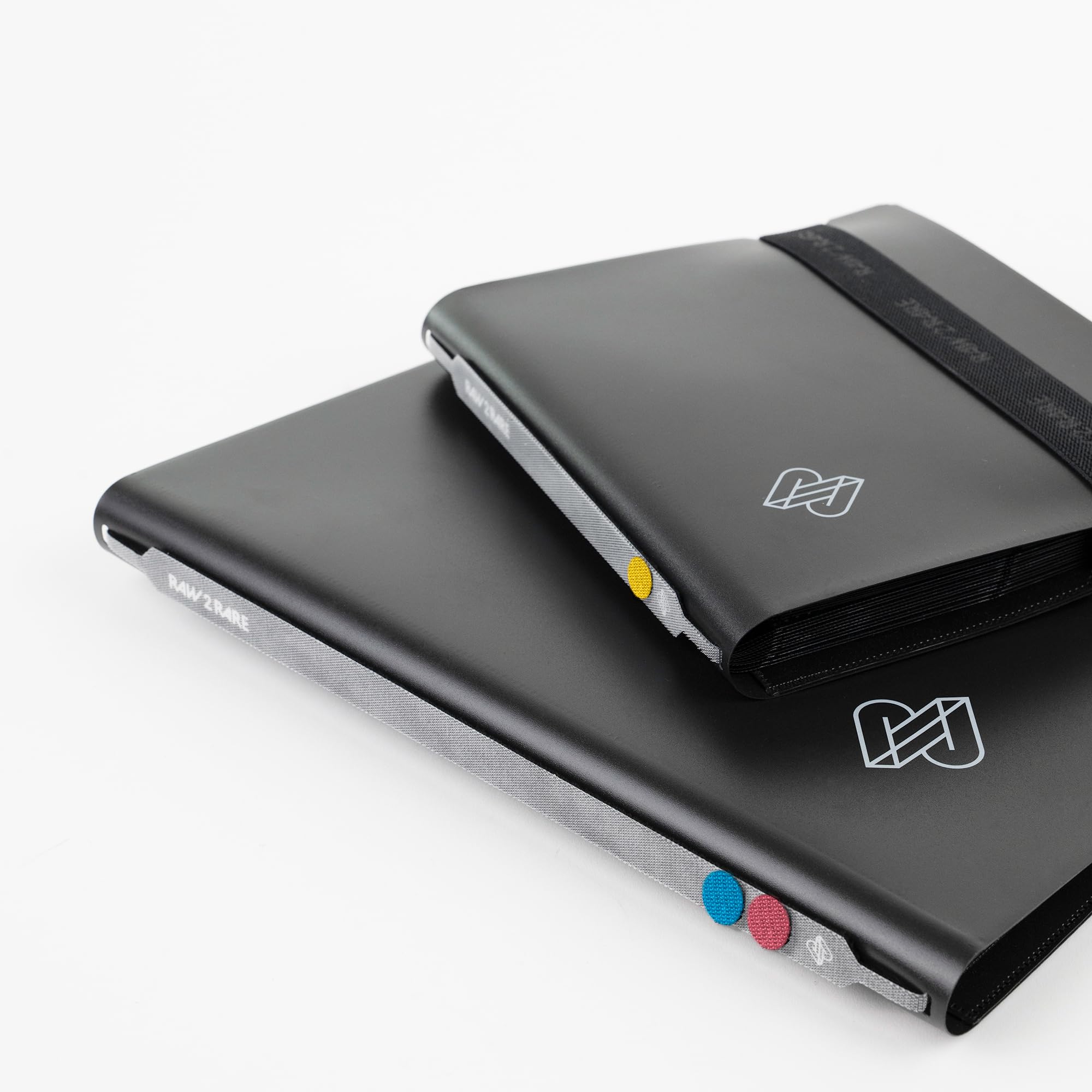 Raw2Rare FlexBinder160 - 4 Pocket Trading Card Binder with 160 Slots, Side-Loading Sheets, Elastic Band, Black