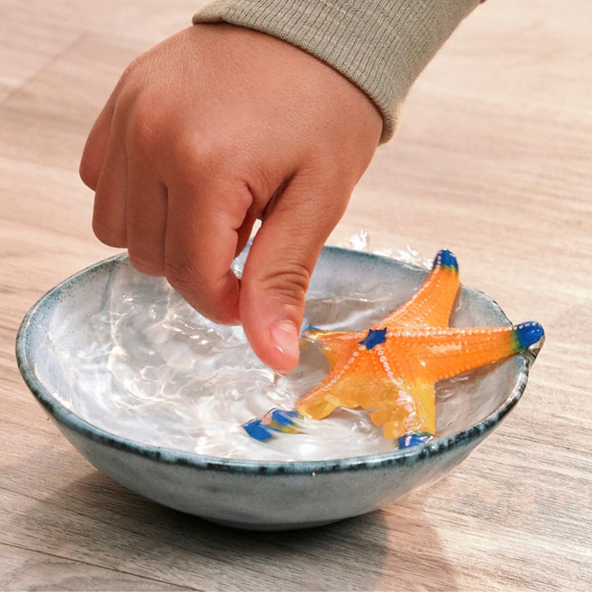 Schleich Starfish Figurine – Realistic Wild Life Toy for Imaginative Play