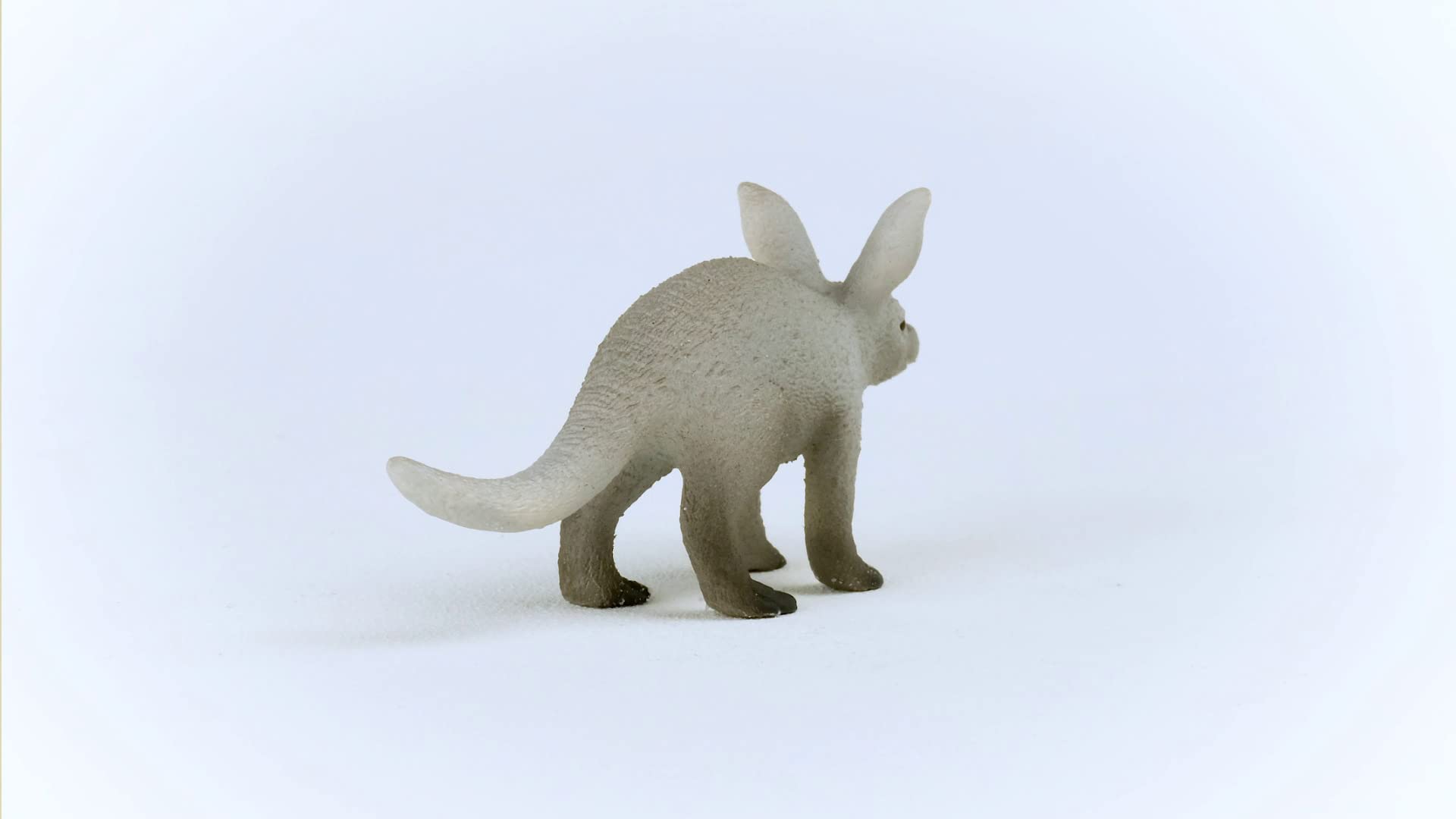 Schleich Wild Life Aardvark Figurine - Realistic Safari Toy for Kids Ages 3+