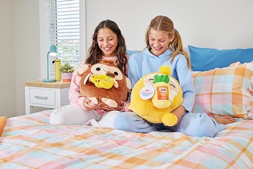 Snackles Series 2 Lucas the Puppy 14-Inch Super Soft Plush with Licensed Snack Accessory by ZURU