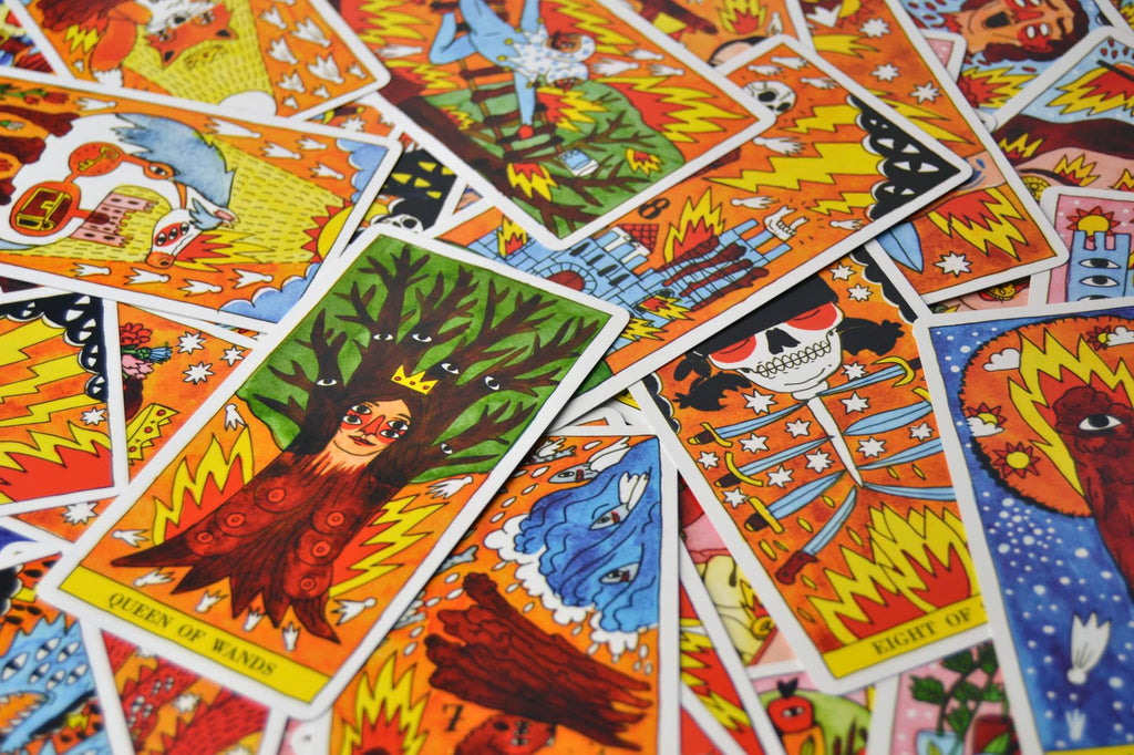 Tarot del Fuego by Heraclio Fournier – 78 Hand-Drawn Cards on Premium Cardstock