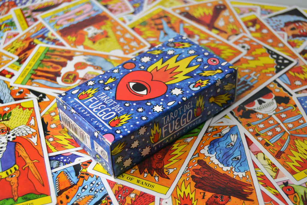 Tarot del Fuego by Heraclio Fournier – 78 Hand-Drawn Cards on Premium Cardstock