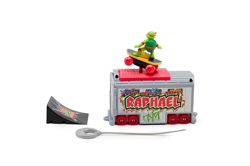 Teenage Mutant Ninja Turtles Raphael Switch Kick Subway Launcher – Launch Skaters with Custom Subway Car, Ages 3+