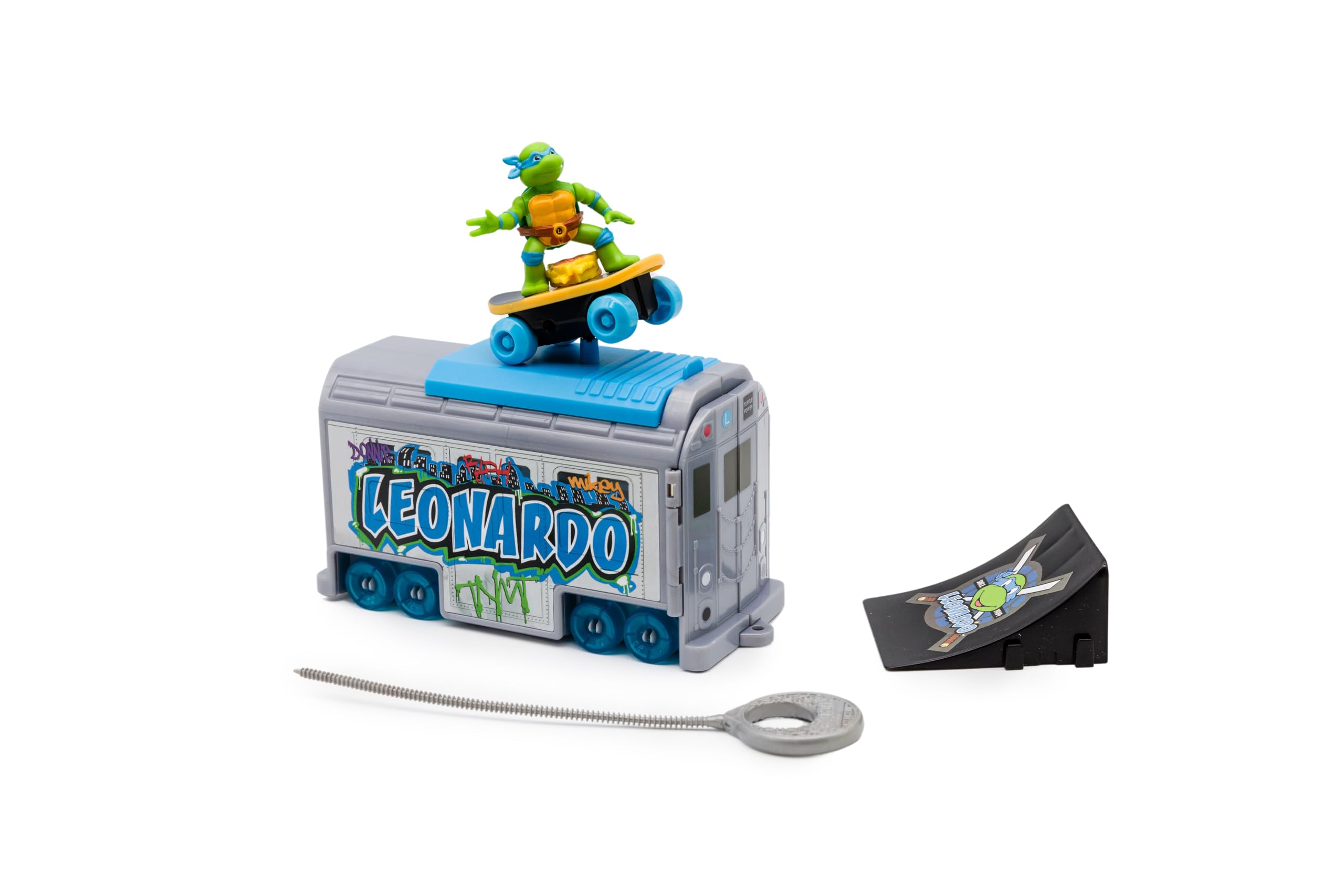 Teenage Mutant Ninja Turtles Switch Kick Subway Launcher Leonardo – Launch Skater Figures with Signature Katanas
