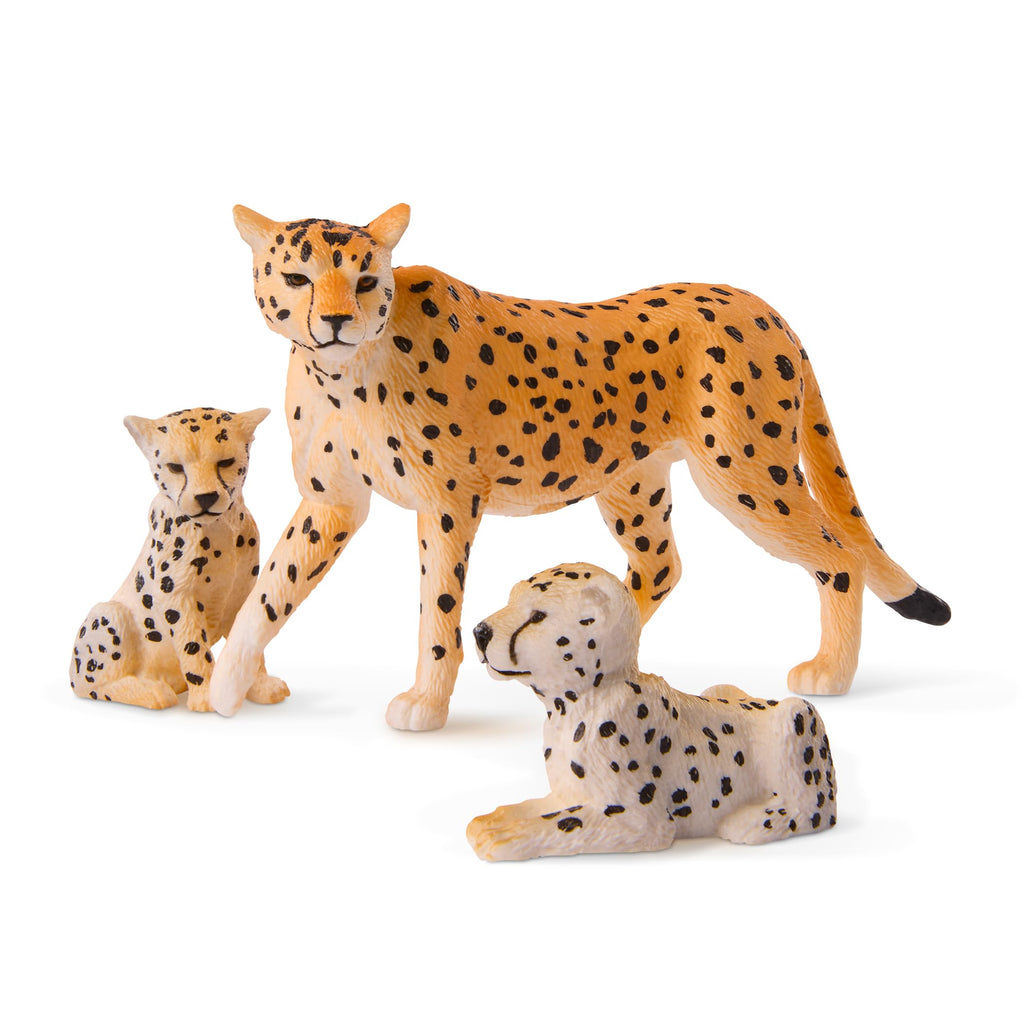 Terra by Battat Cheetah Family – 4 Realistic Plastic Figurines – Educational Safari Toy for Kids 3+