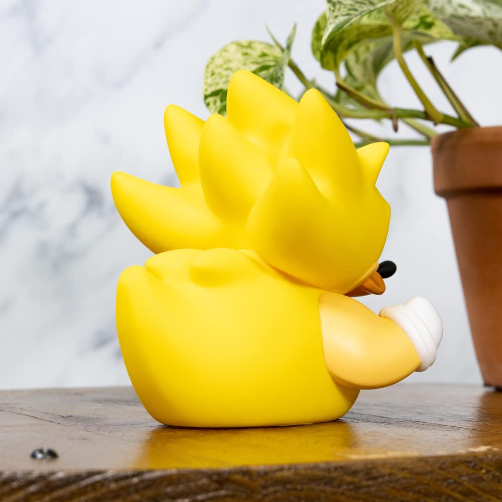 TUBBZ Super Sonic Collectible Duck Figure – Official Sonic Merchandise, 9cm Vinyl with Stackable Tub