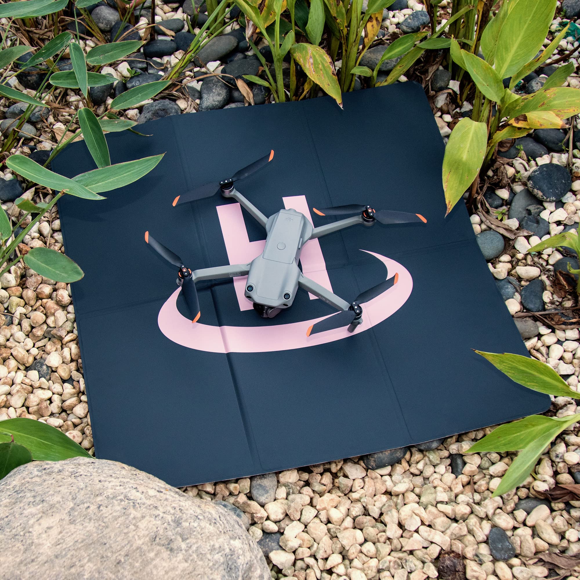VCUTECH 25-Inch Weighted Drone Landing Pad – Waterproof PU PVC, Double-Sided, Portable for DJI Mini 3 Pro, Mavic 3, Air 2/2S, Mini 2, FPV, Avata (Pink)