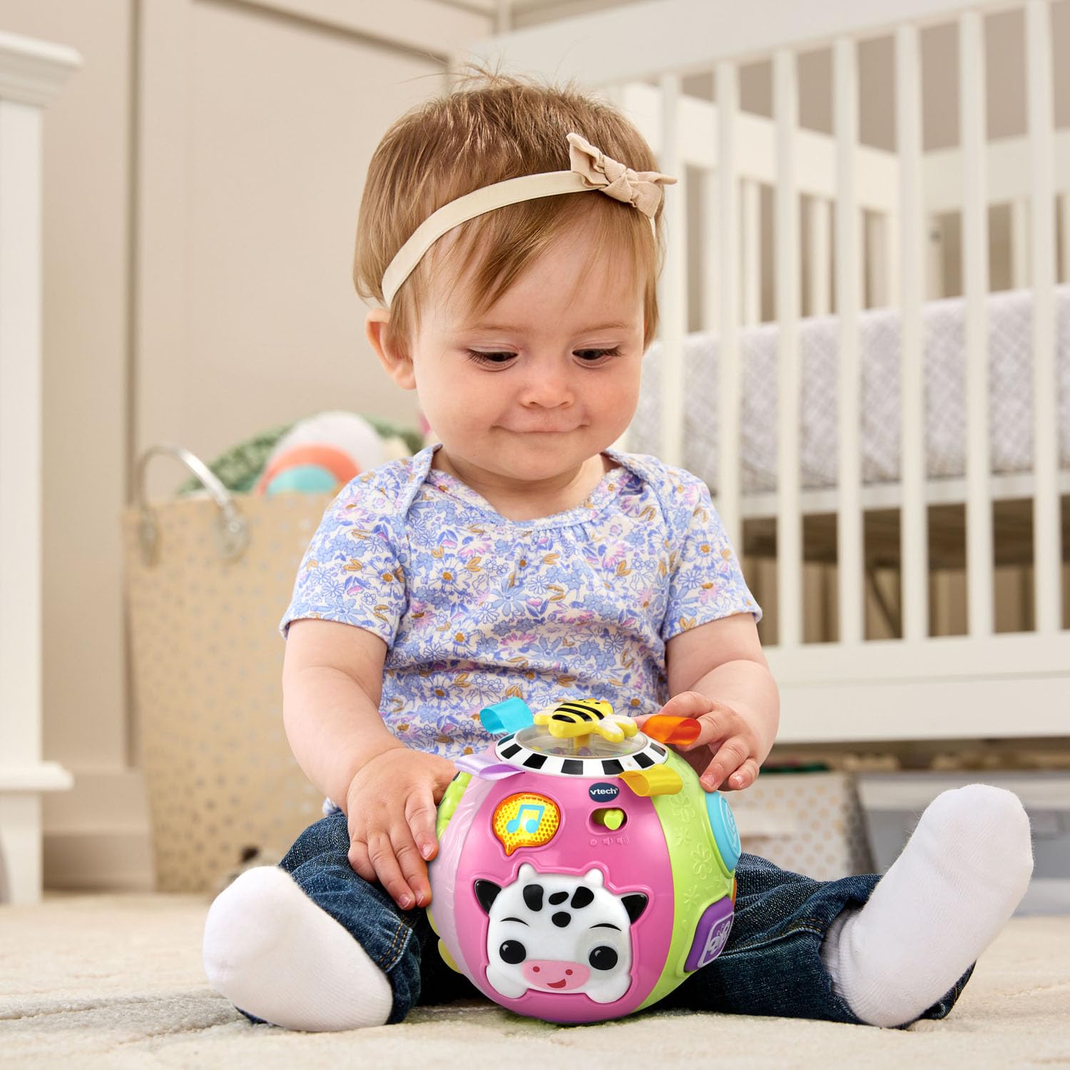 VTech On-the-Moove Activity Ball, Pink – Motion-Activated Crawling Toy with Textures and Animal Friends