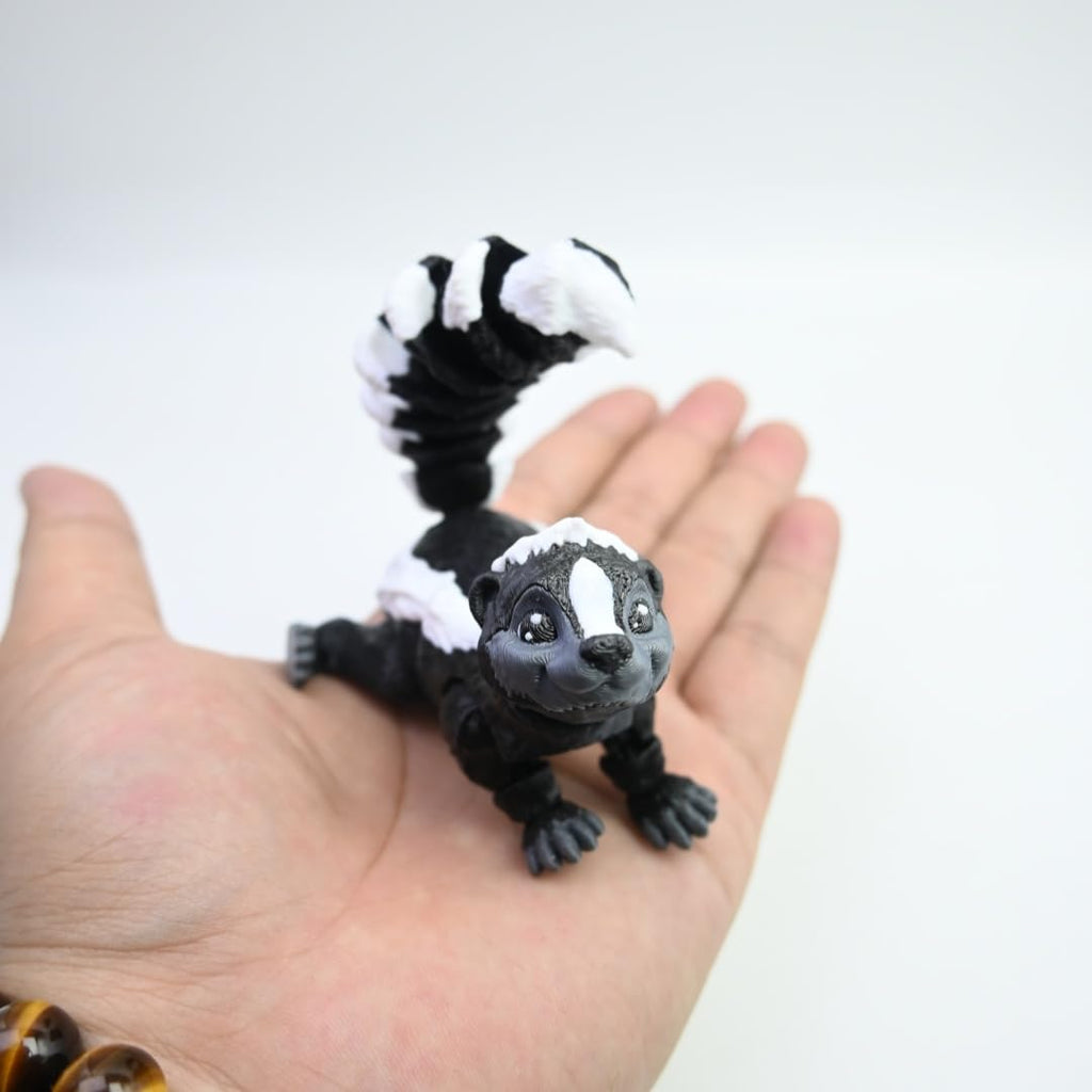 VUNDO 3D Printed Articulated Skunk Fidget Toy – 6-Inch Grey Flexible Desk Decoration