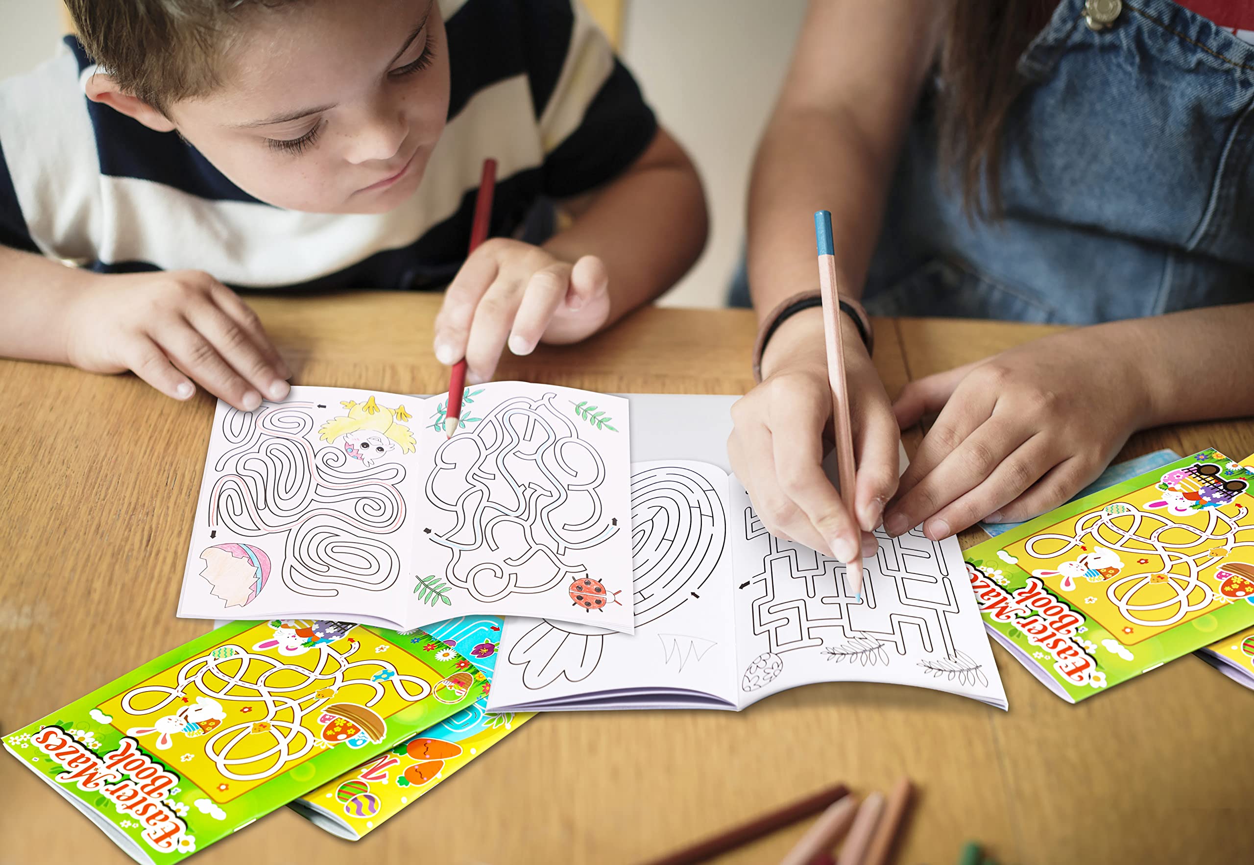 Winrain 4-Pack Easter Maze Books for Kids - 160 Mazes in 4 Difficulty Levels, Coloring Activities for Ages 3-12